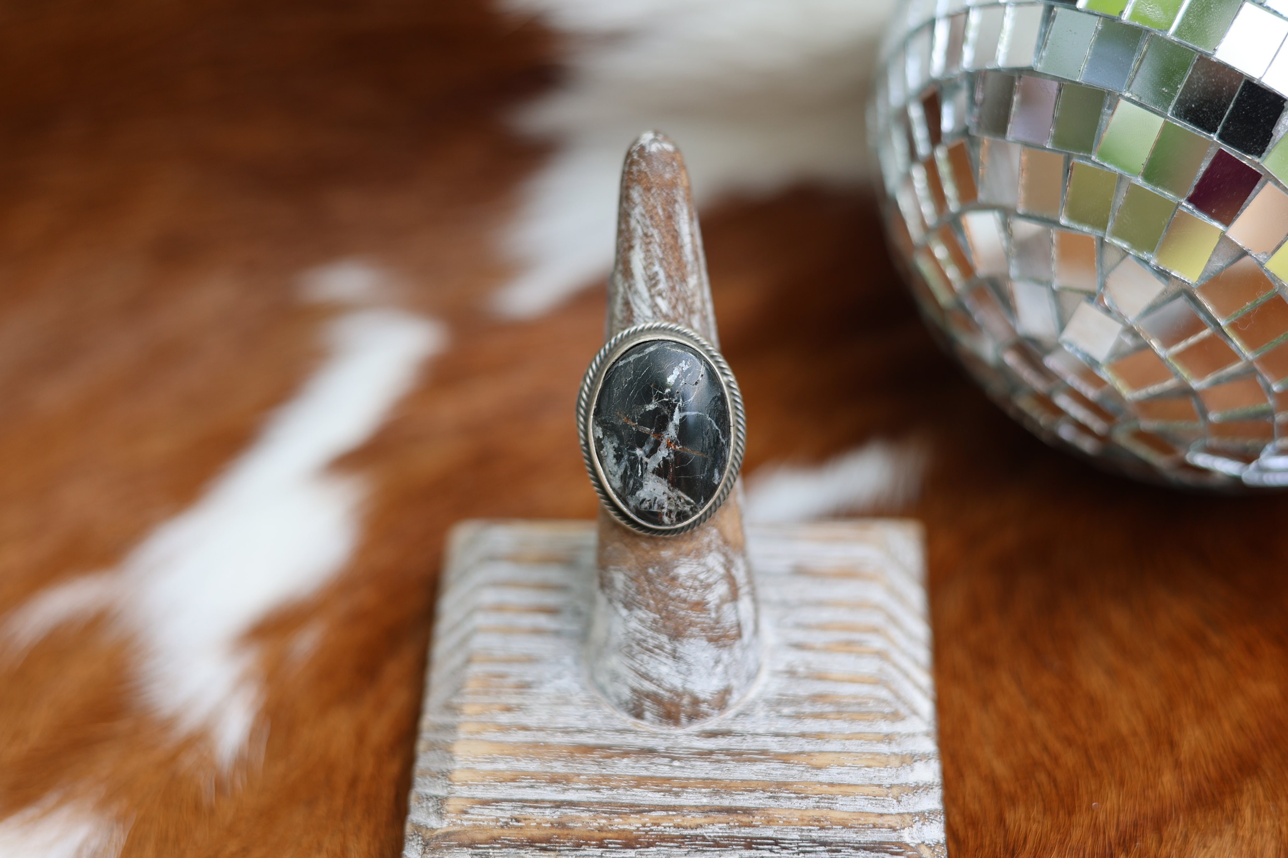 White Buffalo Ring - Size 5.5