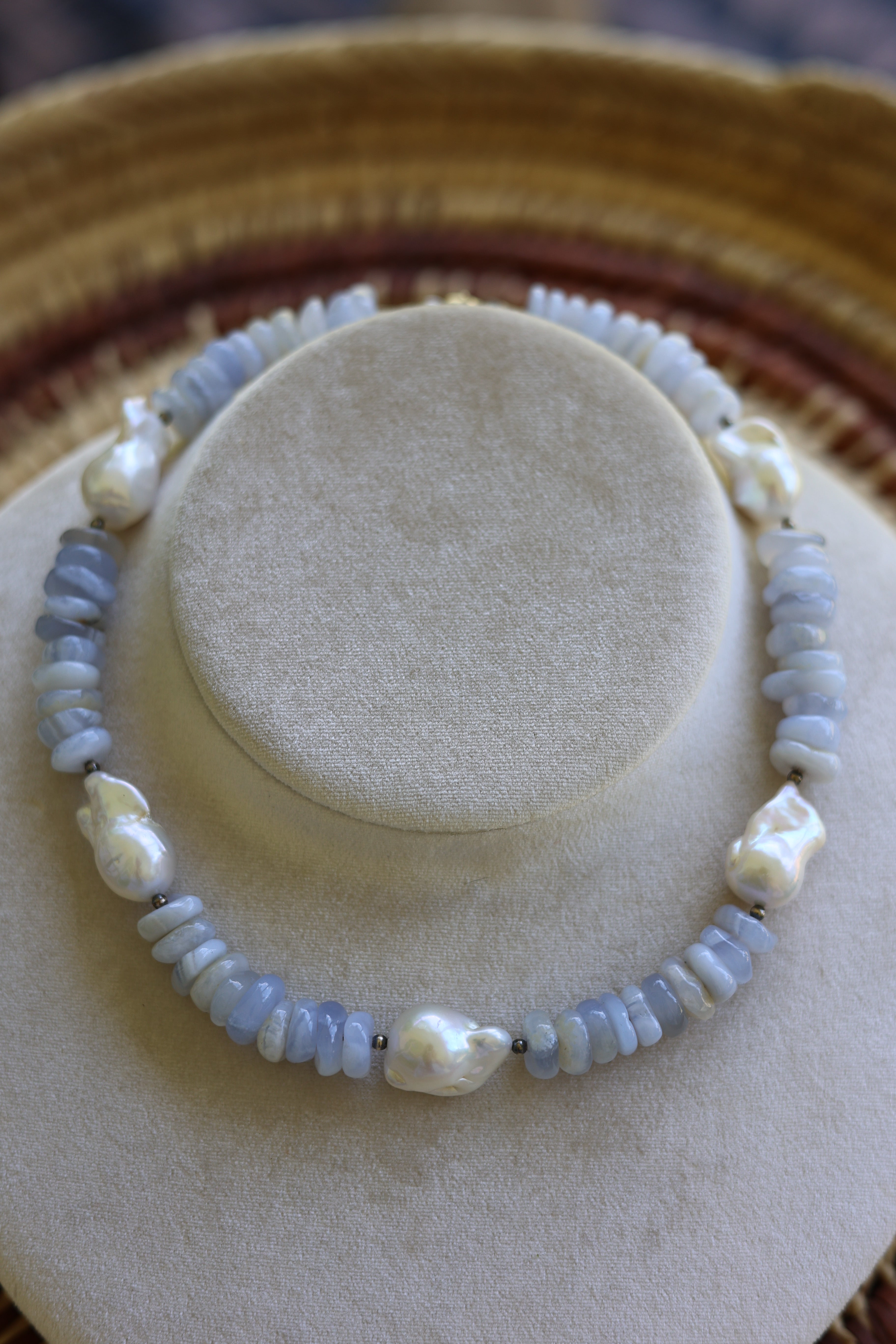 Lace Agate & Freshwater Pearl Necklace 16-18”