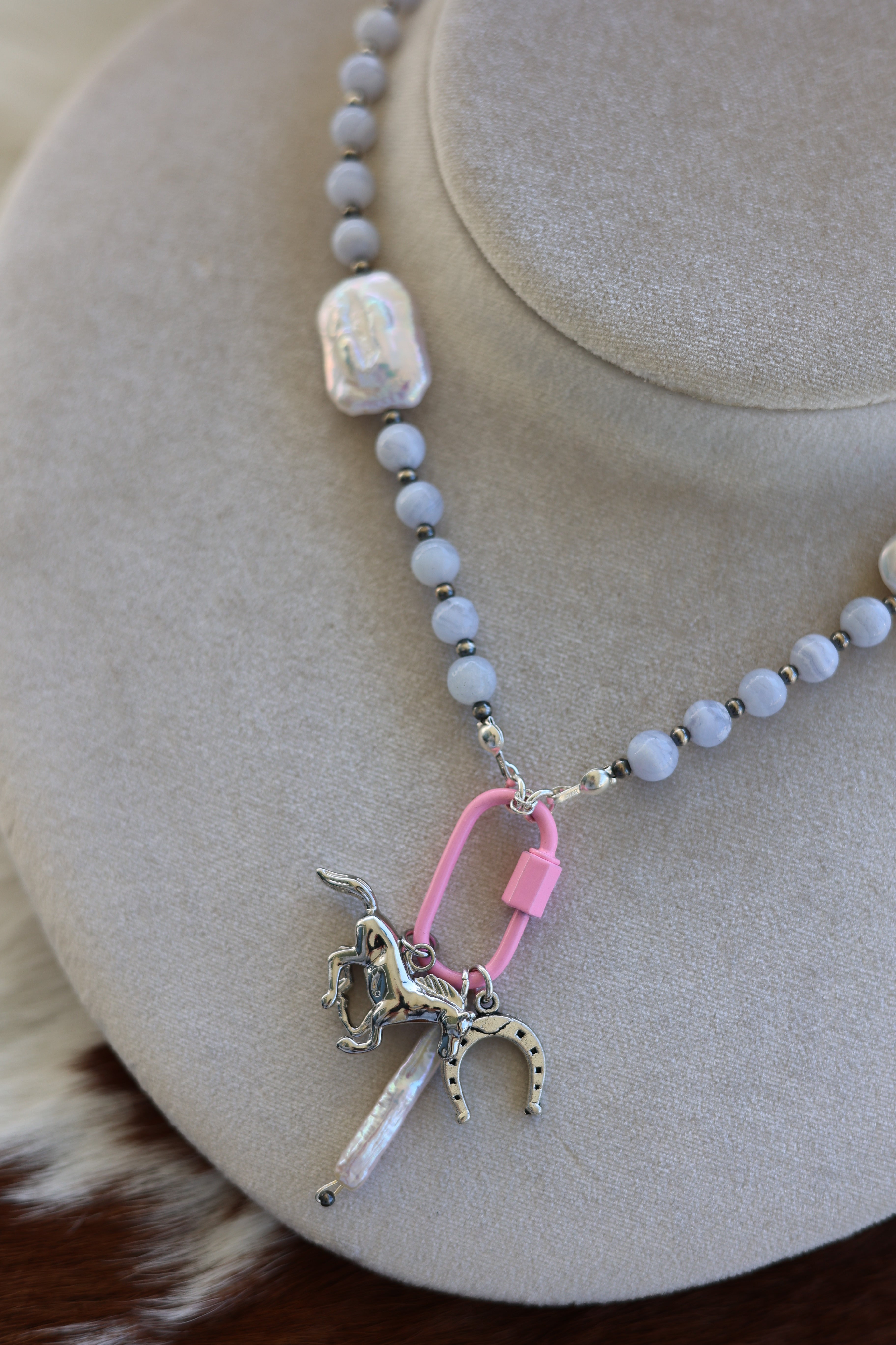 Agate & Freshwater Pearl Necklace 16-17.5”