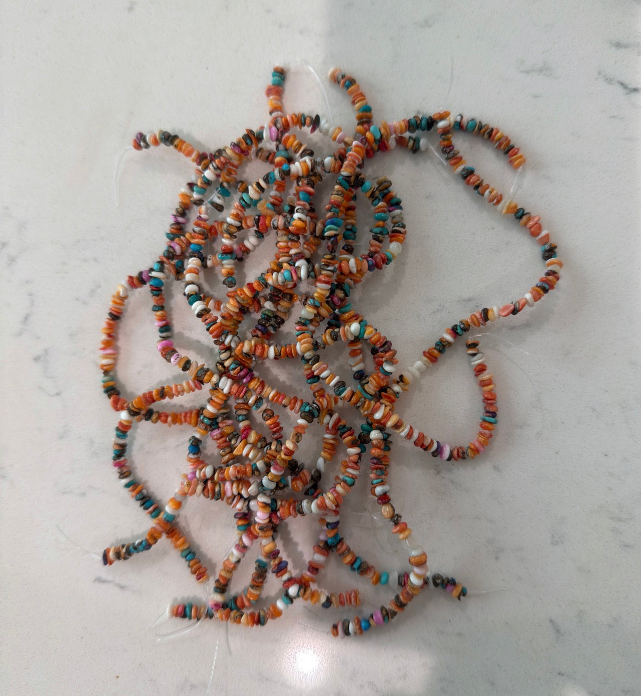 Dahlia mini chip strands